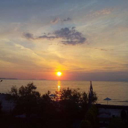 Hotel Dimitra Τσουκαλαίικα Εξωτερικό φωτογραφία