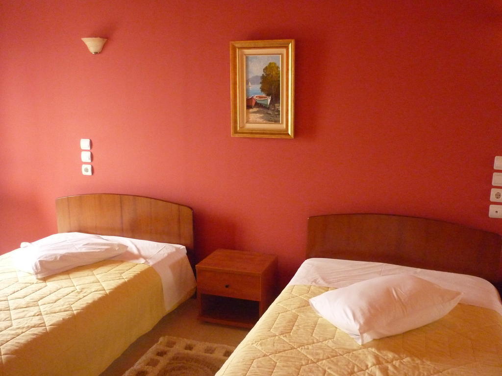 Hotel Dimitra Τσουκαλαίικα Δωμάτιο φωτογραφία