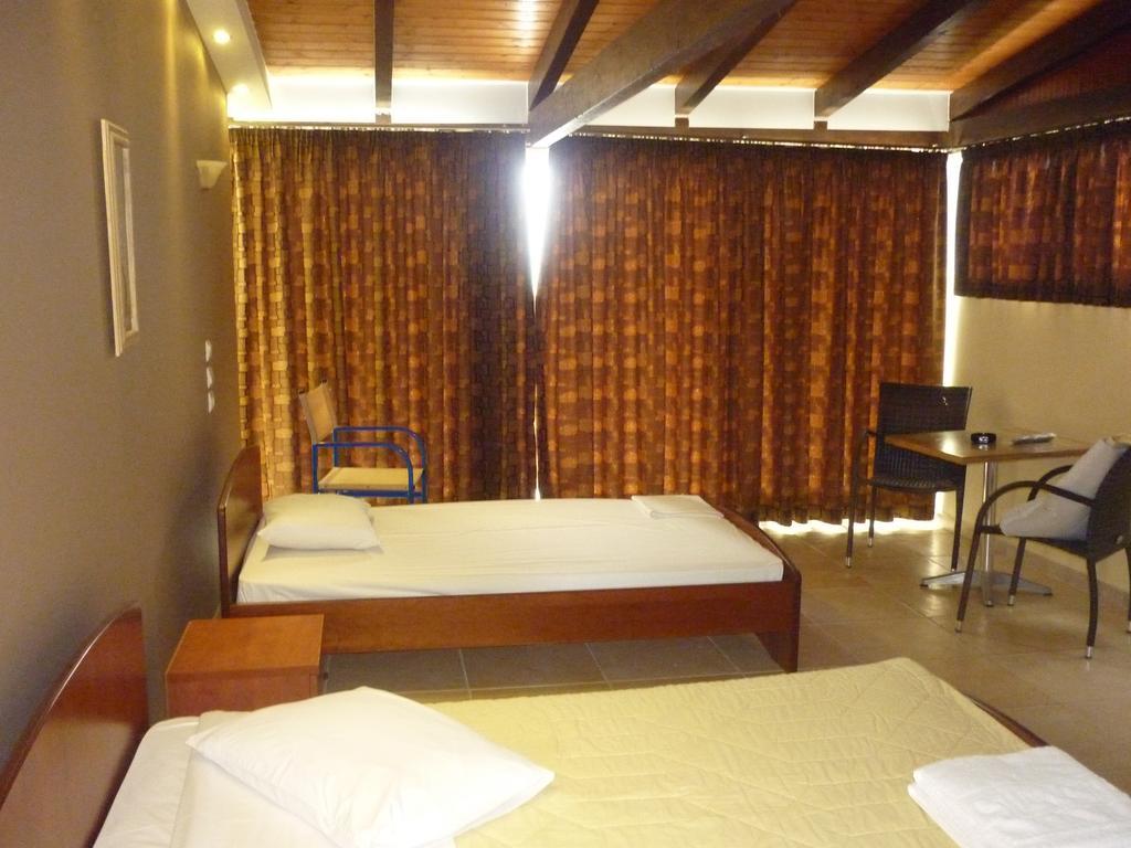 Hotel Dimitra Τσουκαλαίικα Δωμάτιο φωτογραφία